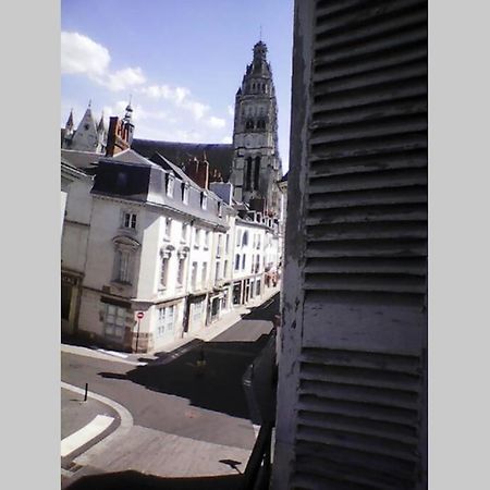 Meuble Tourisme Classe 1 Etoile - Coeur De Ville Quartier Cathedrale Tours Exterior photo
