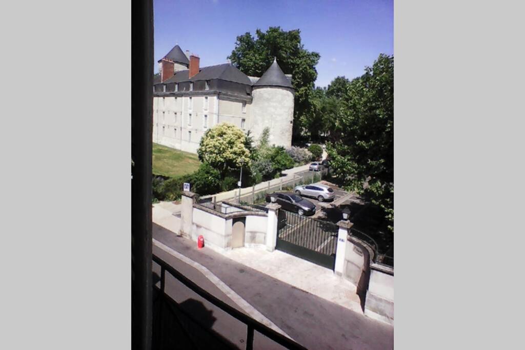 Meuble Tourisme Classe 1 Etoile - Coeur De Ville Quartier Cathedrale Tours Exterior photo